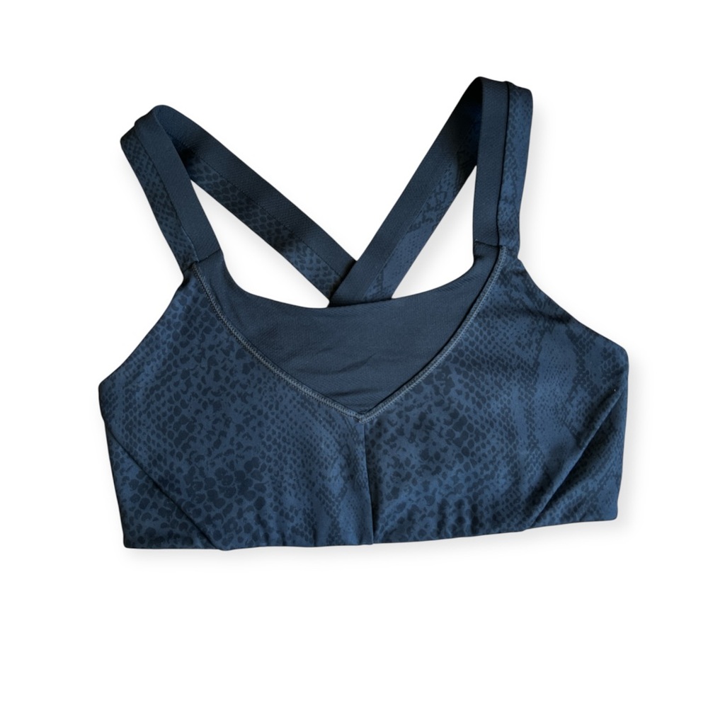 Lululemon • On Your Way Sports Bra • Size 6